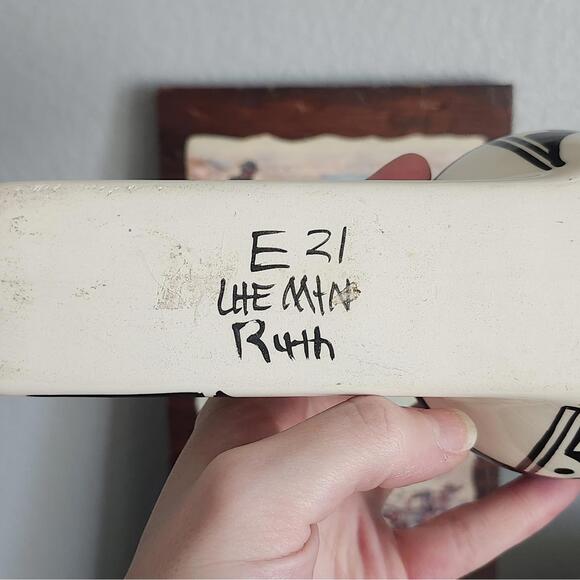 Ute Mountain Pottery Desk Caddy Native American Art Signed "Ruth" - Picture 9 of 9